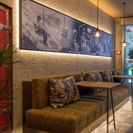 Posthotel 3* מאיירהופן