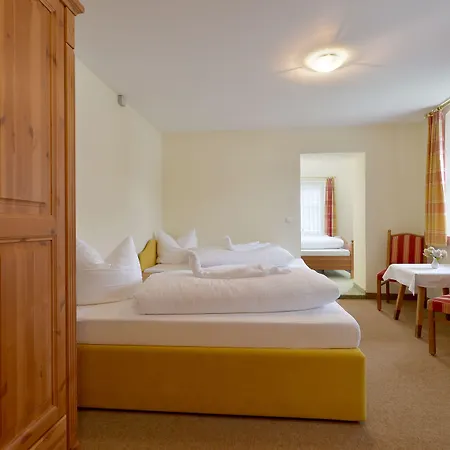 מלון Posthotel מאיירהופן