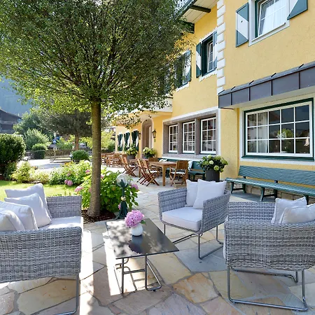 Posthotel 3* מאיירהופן