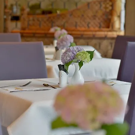 Posthotel Otel 3*