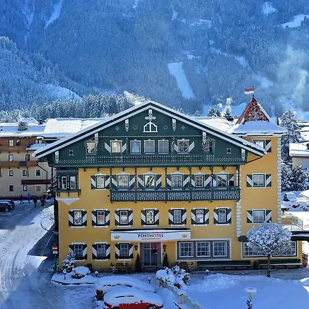 מלון Posthotel 3*