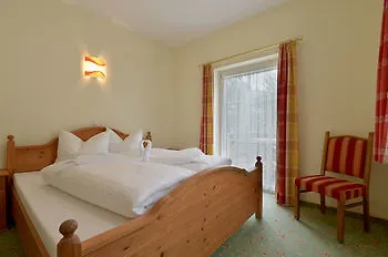 Posthotel Otel 3*
